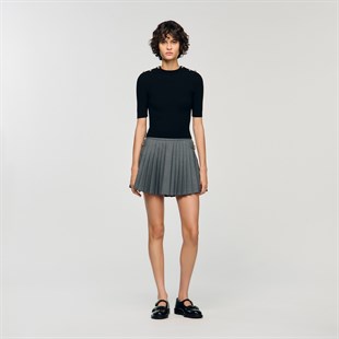 Omzu Düğmeli Siyah Triko