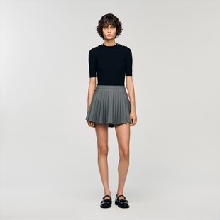 Omzu Düğmeli Siyah Triko