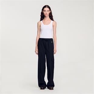 Siyah Cepli Rahat Kesim Pantolon