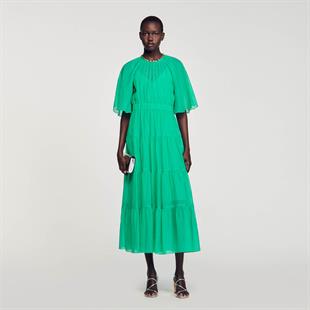 Taşlı Pileli Uzun Elbise