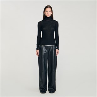 Yün Boğazlı Yaka Üst