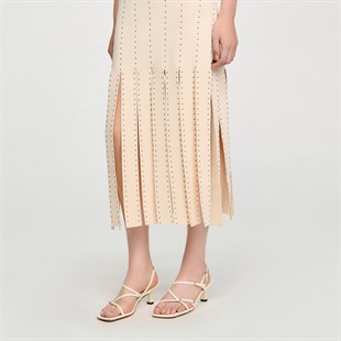 Zımba Detaylı Triko Elbise