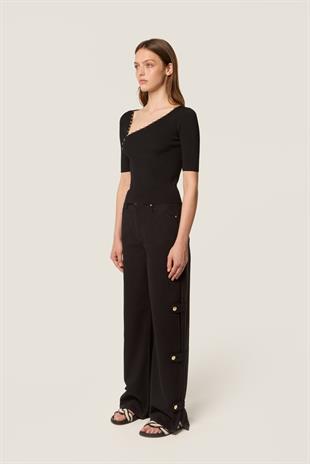 Asimetrik Yaka Triko Üst