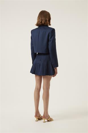 Broş Detaylı Crop Blazer