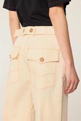Düğmeli Kemer Detaylı Ekru Pantolon