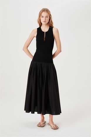 TRESSESiyah Uzun Triko Elbise