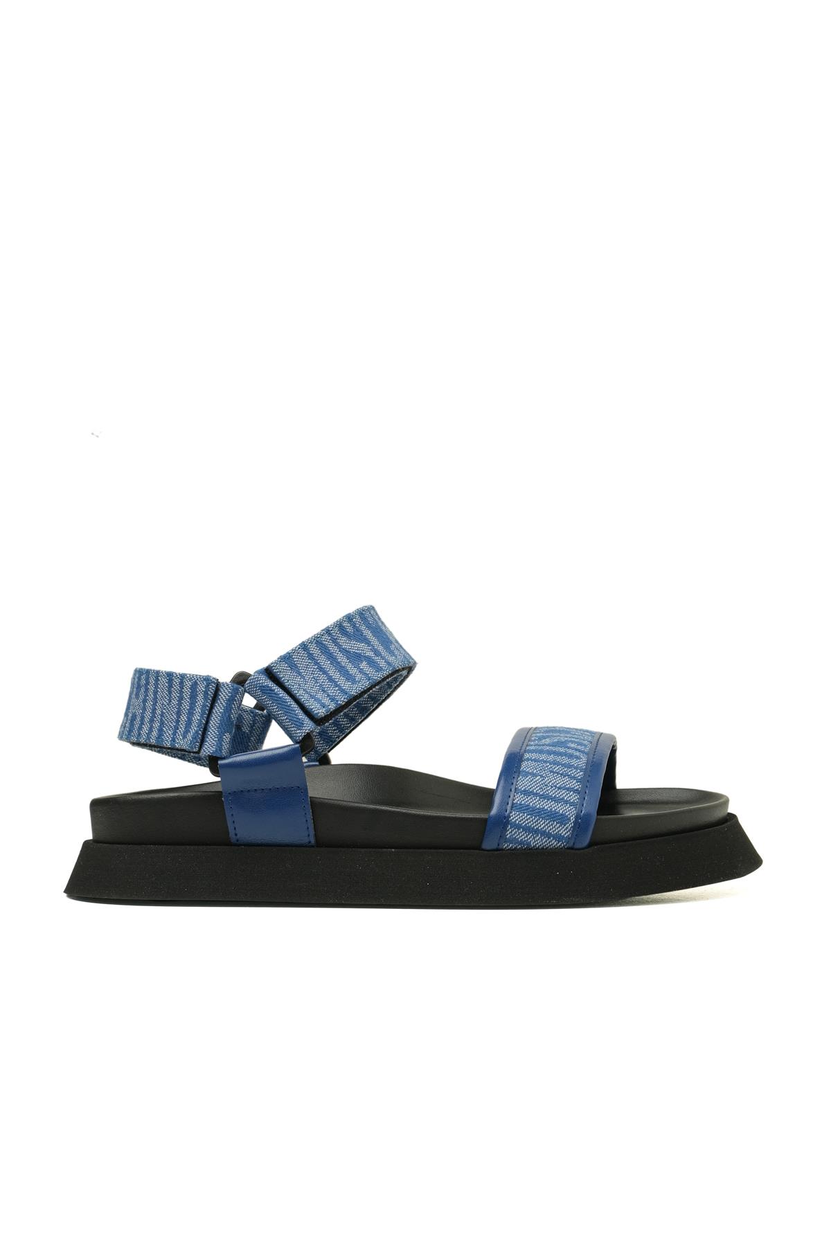 Moschino Shoes Mavi Logo Platform Tabanlı Kadın Sandalet | In-Formal