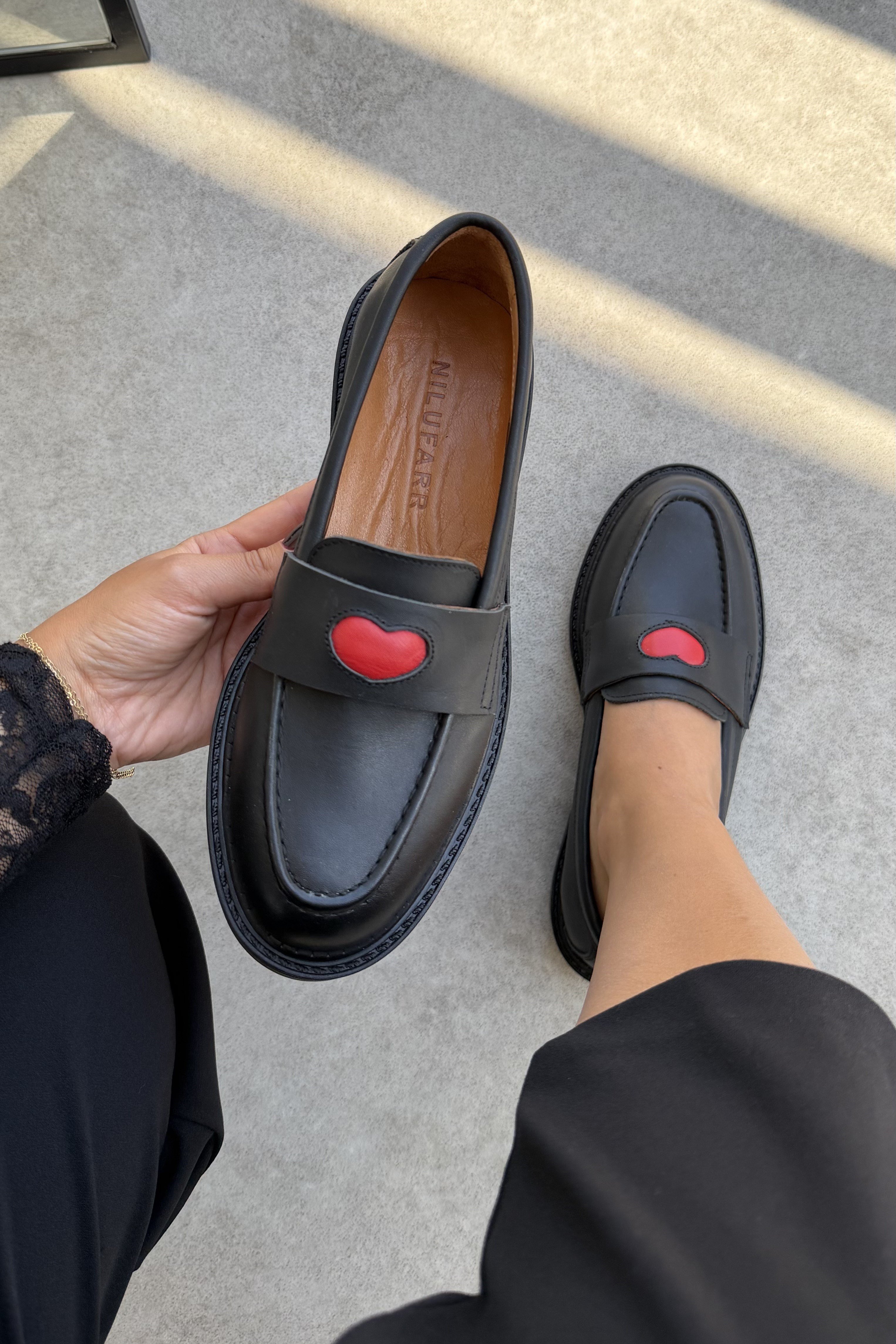 Fiorella Siyah Hakiki Deri Kadın Loafer