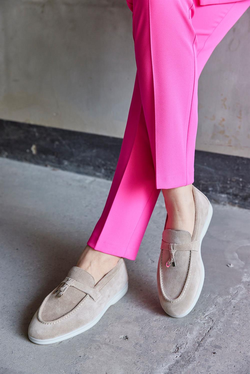 Lou Womens Beige Suede Casual Shoes