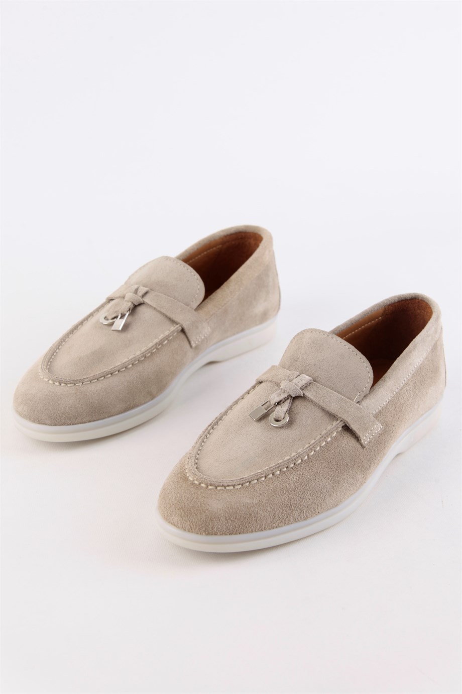 Lou Womens Beige Suede Casual Shoes