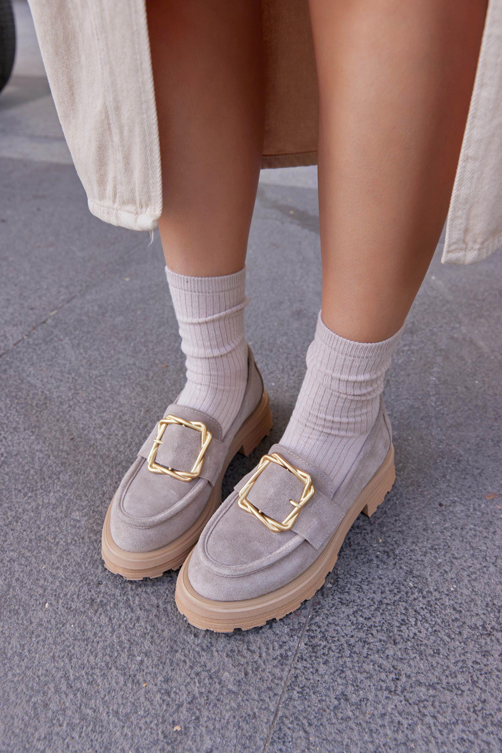 Maggie Bej Süet Hakiki Deri Altın Tokalı Kadın Loafer