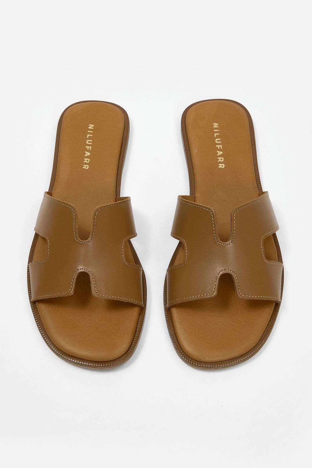 Selen Taba Hakiki Deri Kadın Terlik