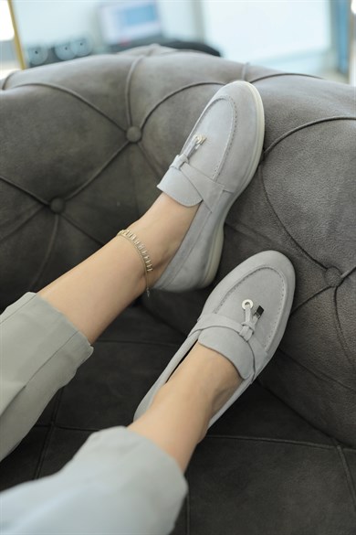 Lou Womens Grey Suede Casual Shoes