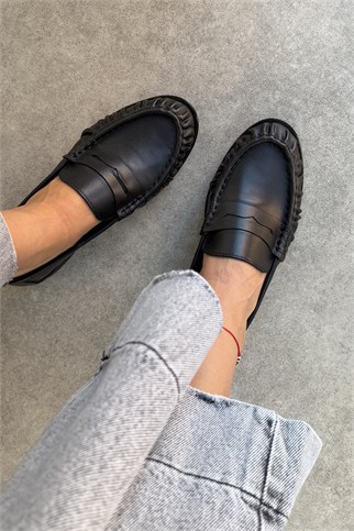 Mante Siyah Hakiki Deri Kadın Loafer Ayakkabı