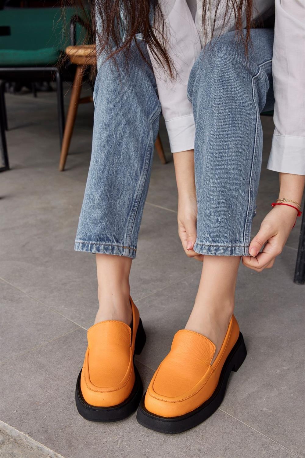 Belissa Turuncu Hakiki Deri Kadın Loafer