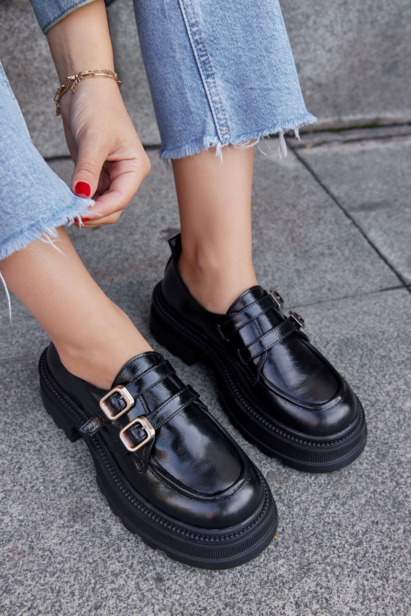 Belly Siyah Rugan Hakiki Deri Kalın Tabanlı Kadın Loafer