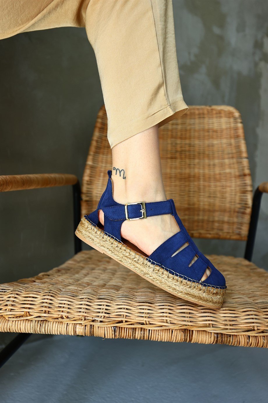 Daisy Kot Mavi Süet Hakiki Deri Kadın Espadril Sandalet