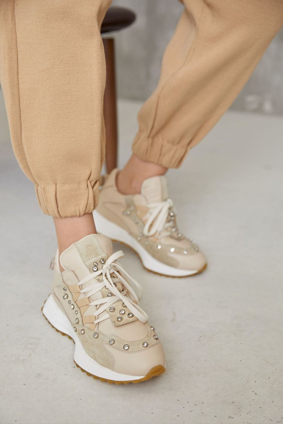 Darla Women's Beige Leather Sneakers  