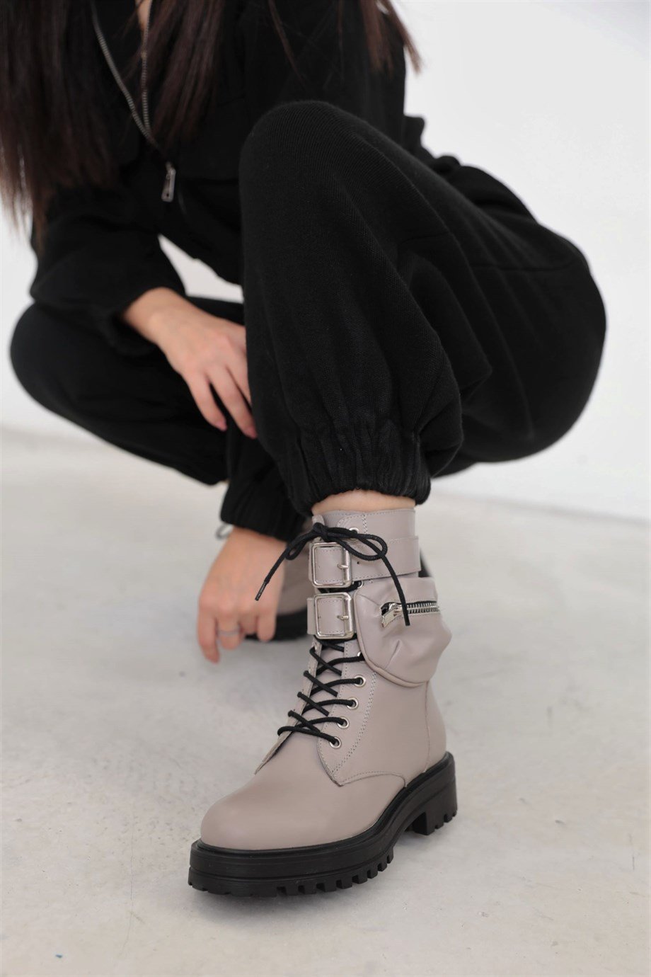 Evelin Women's Taupe Leather Boots  