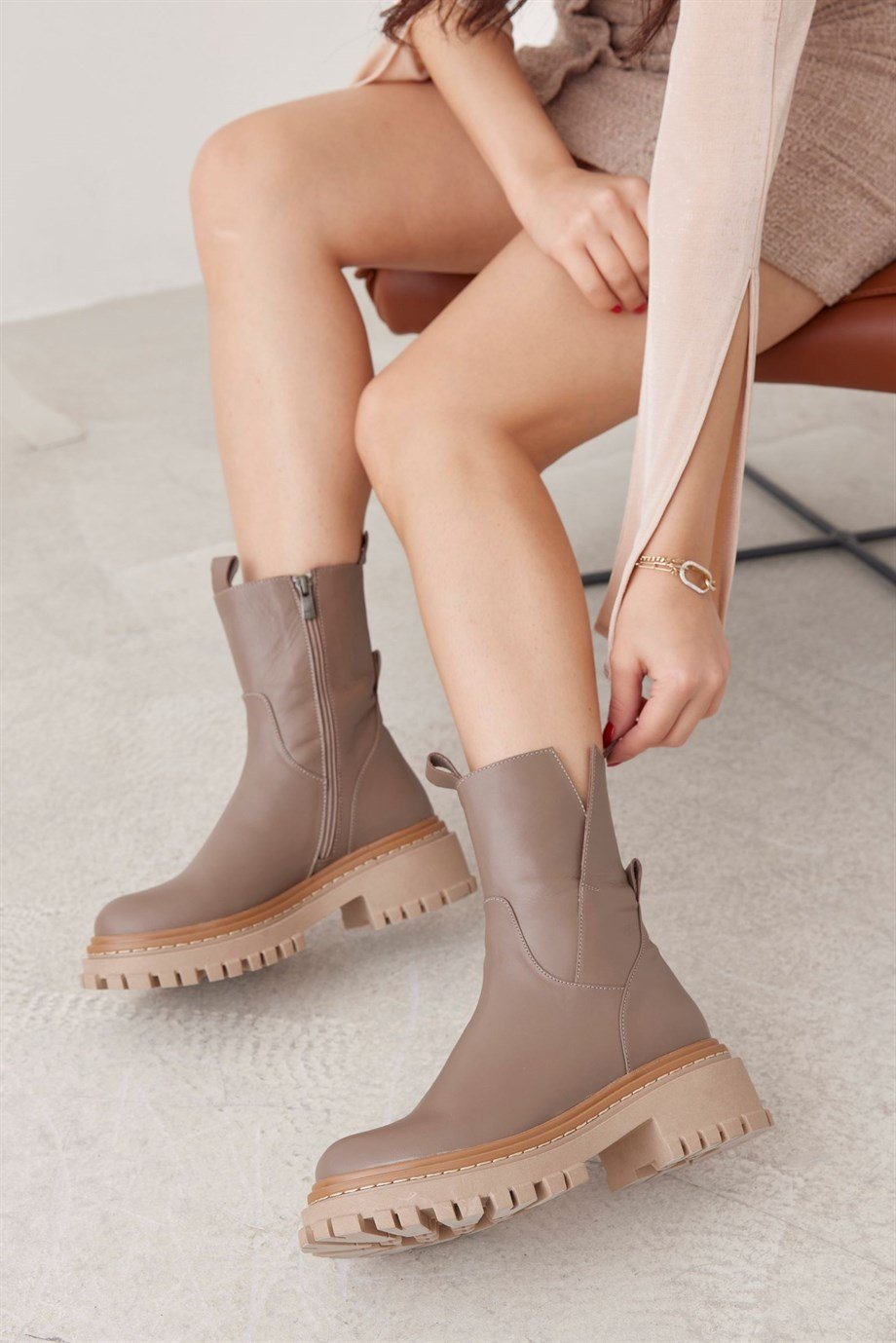 Kalita Vizon Hakiki Deri Kadın Bot