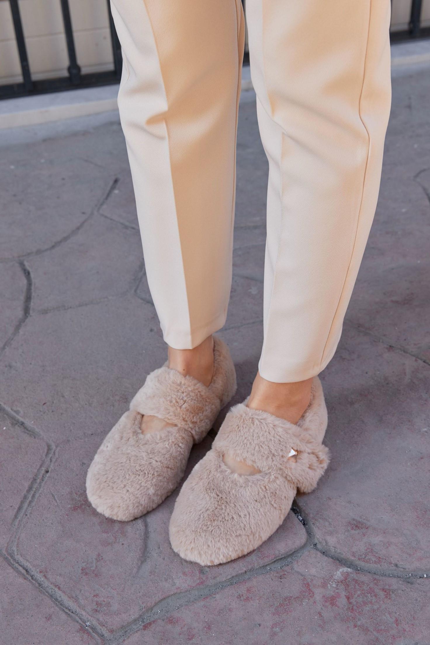 Milky Bej Peluş Kadın Babet