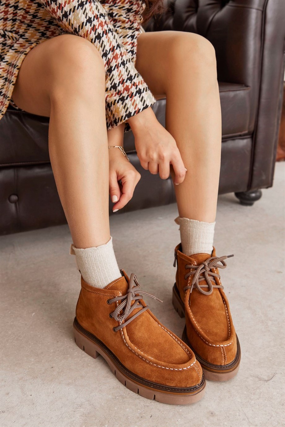 Raisa Taba Hakiki Süet Kadın Bot