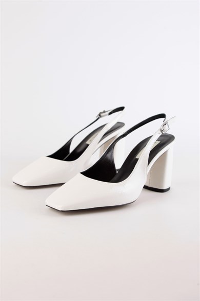 Elenor White Patent Leather Flat Toe Women's Heeled Shoes