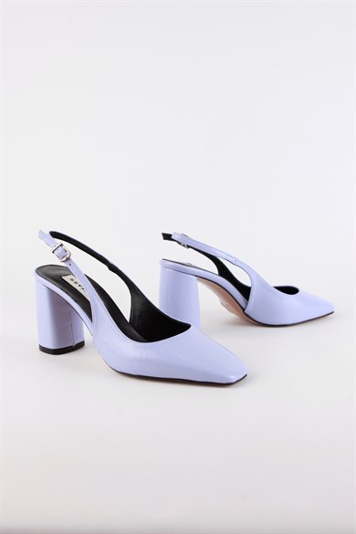 Elenor Lilac Patent Leather Flat Toe Women's Heeled Shoes