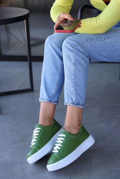 Julia Green Floter Genuine Leather Women's Sneaker