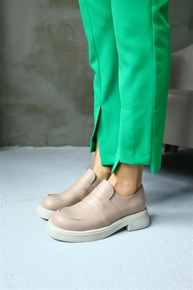 Retro Nude Leather Women's Casual Shoes