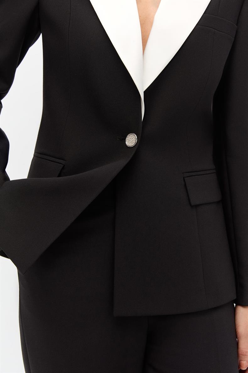 Saten yakalı blazer takım