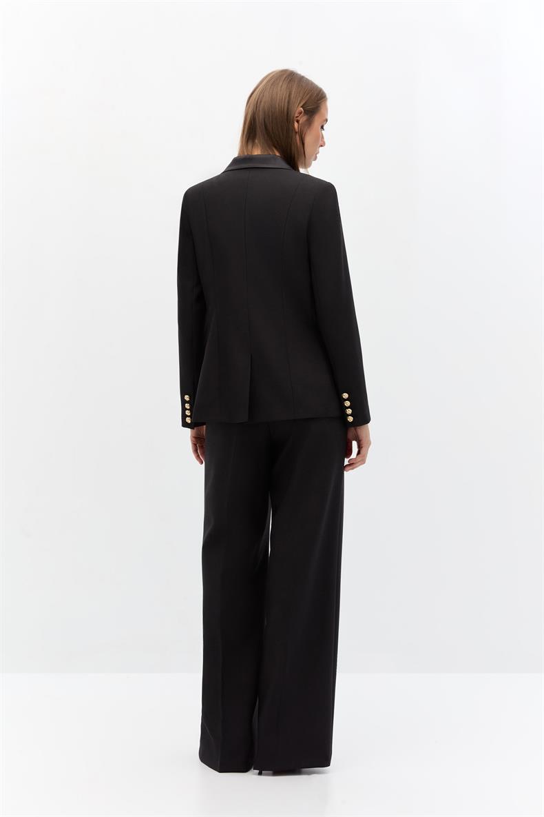 Saten yakalı blazer takım