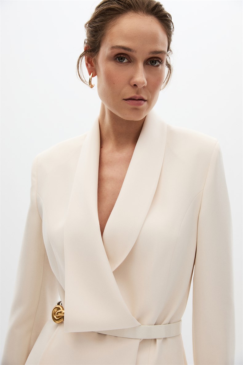 Ekru Degaje Yaka Ceket Takım