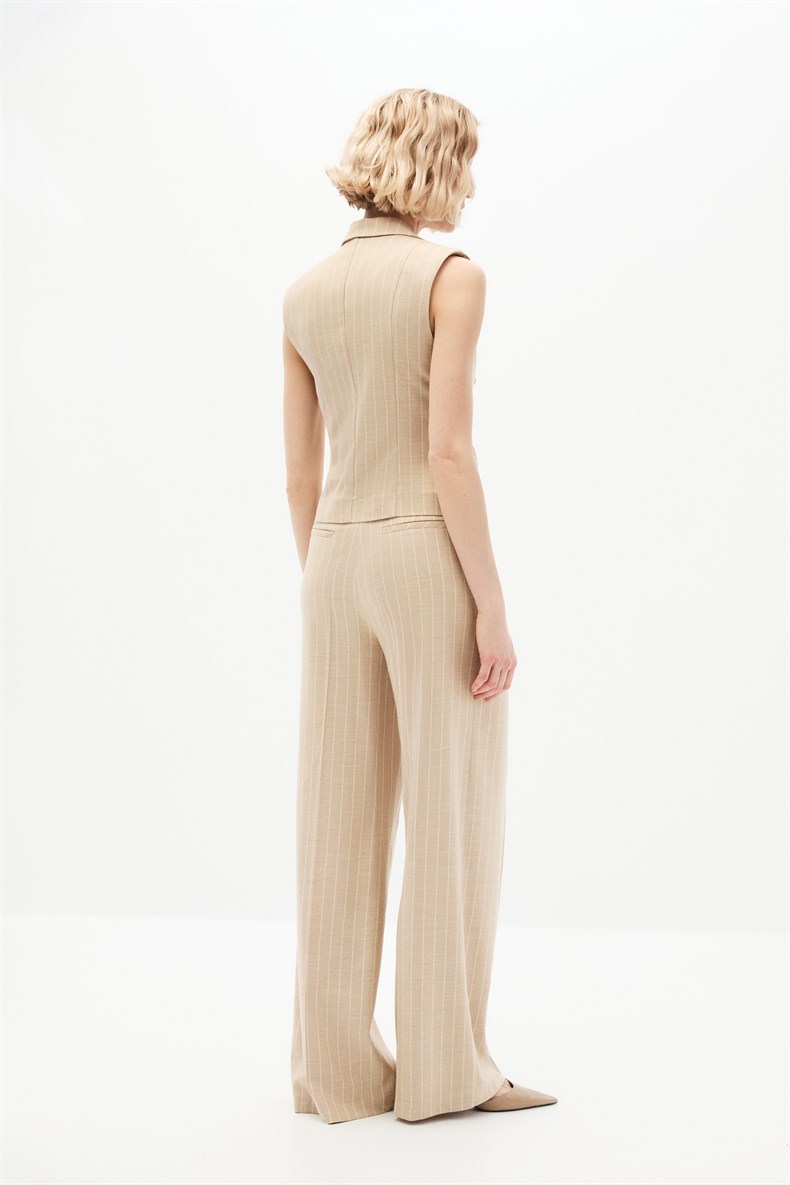 Bej Çizgili Yelek Takım