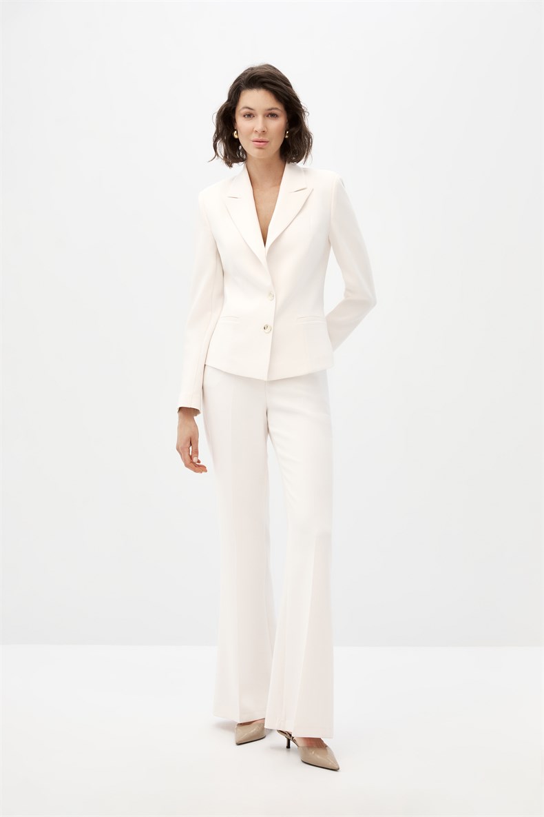 2084-0231 SUIT (P)