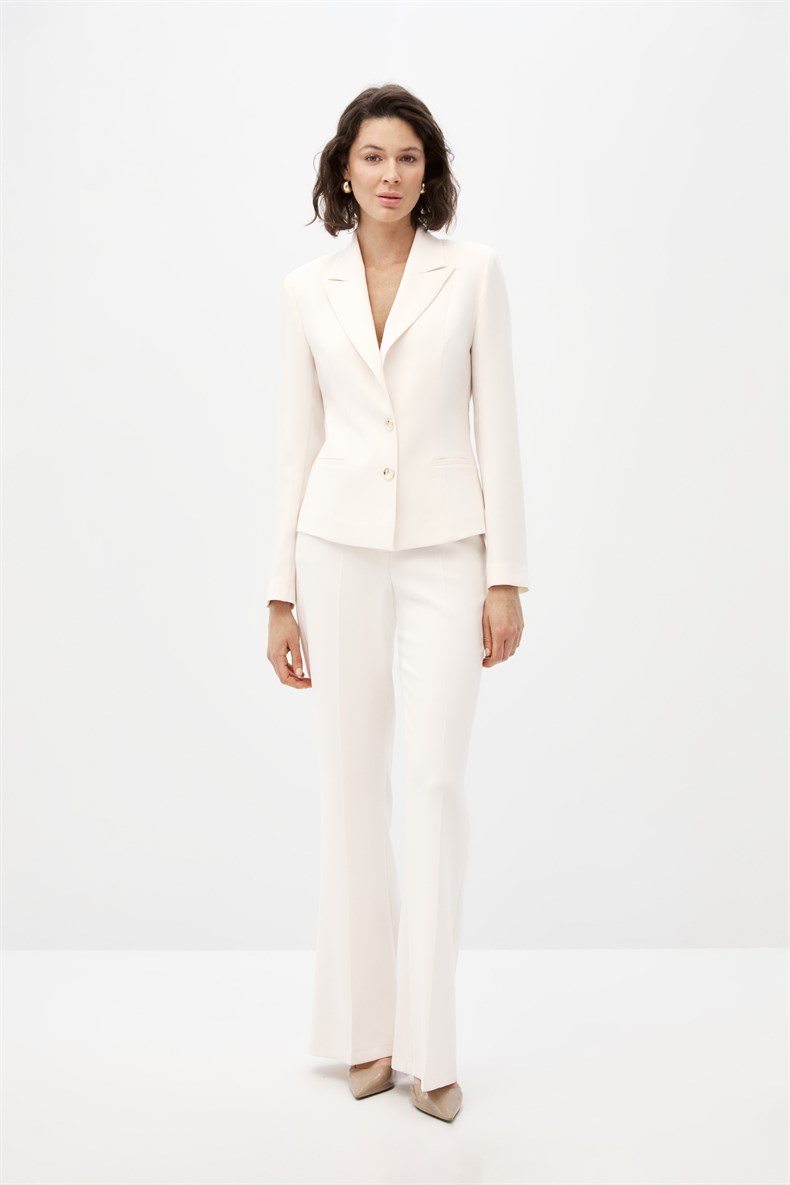 2084-0231 SUIT (P)