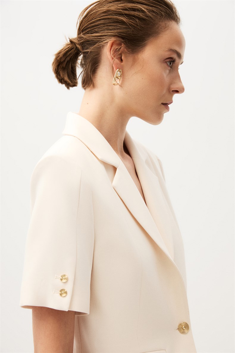Ekru Kısa Kol Ceket Takım
