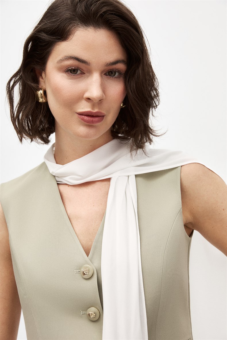 Fularlı Yelek Takım