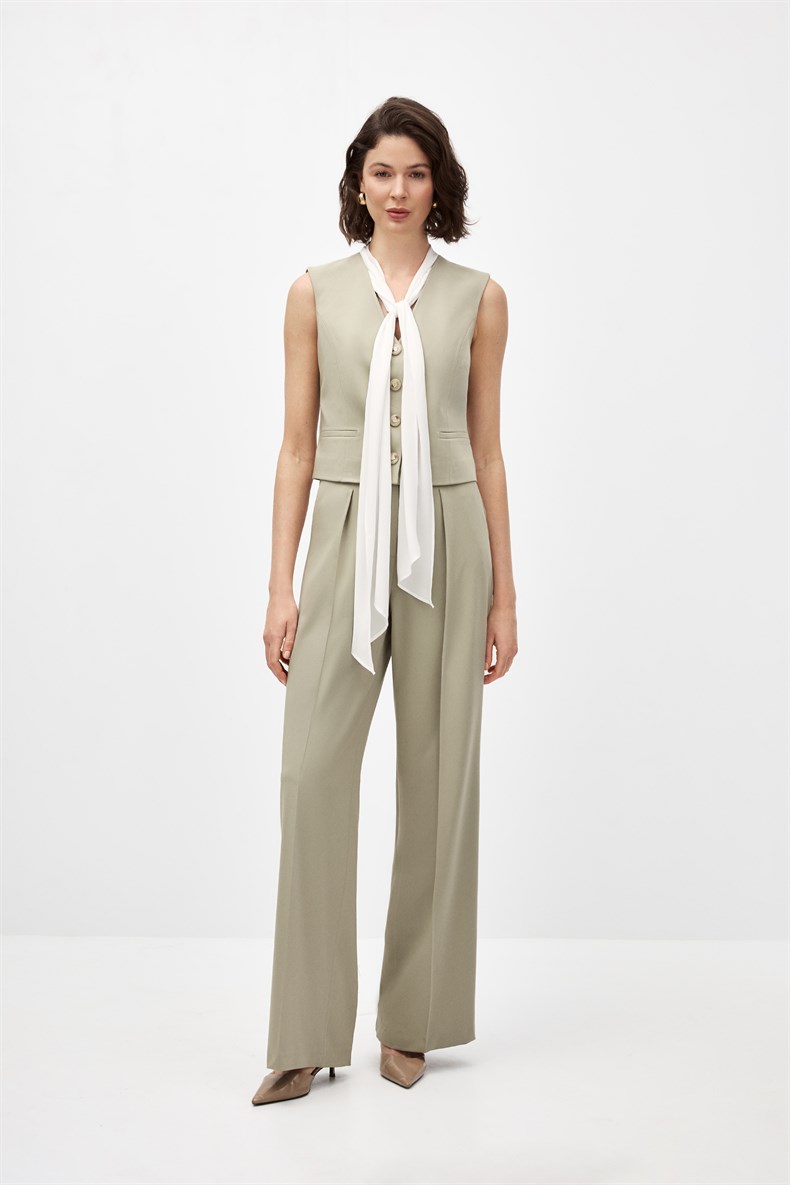 Fularlı Yelek Takım