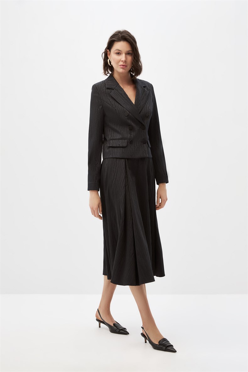 Jakarlı Ceket Etek Takım