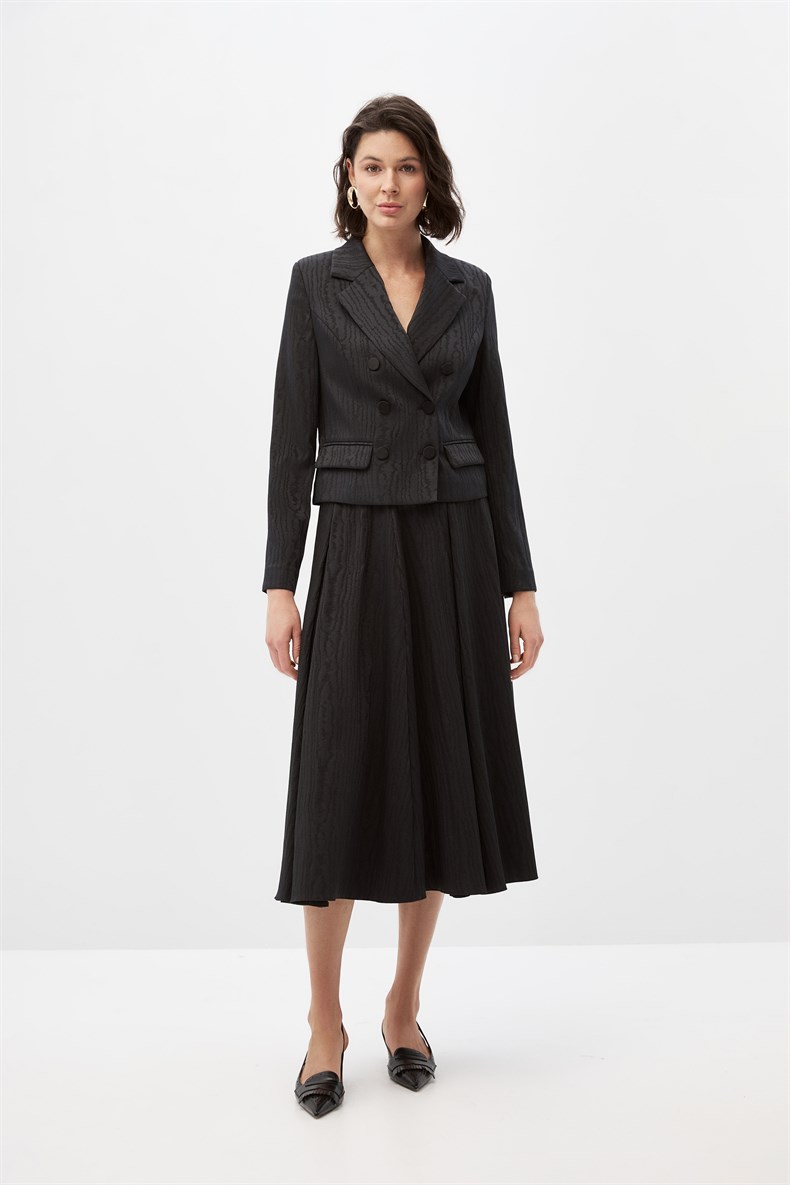 Jakarlı Ceket Etek Takım