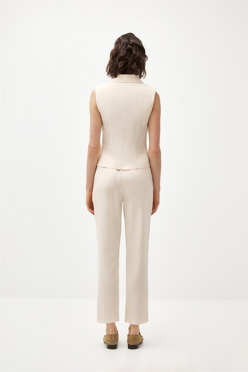 Yırtmaçlı Yelek Takım