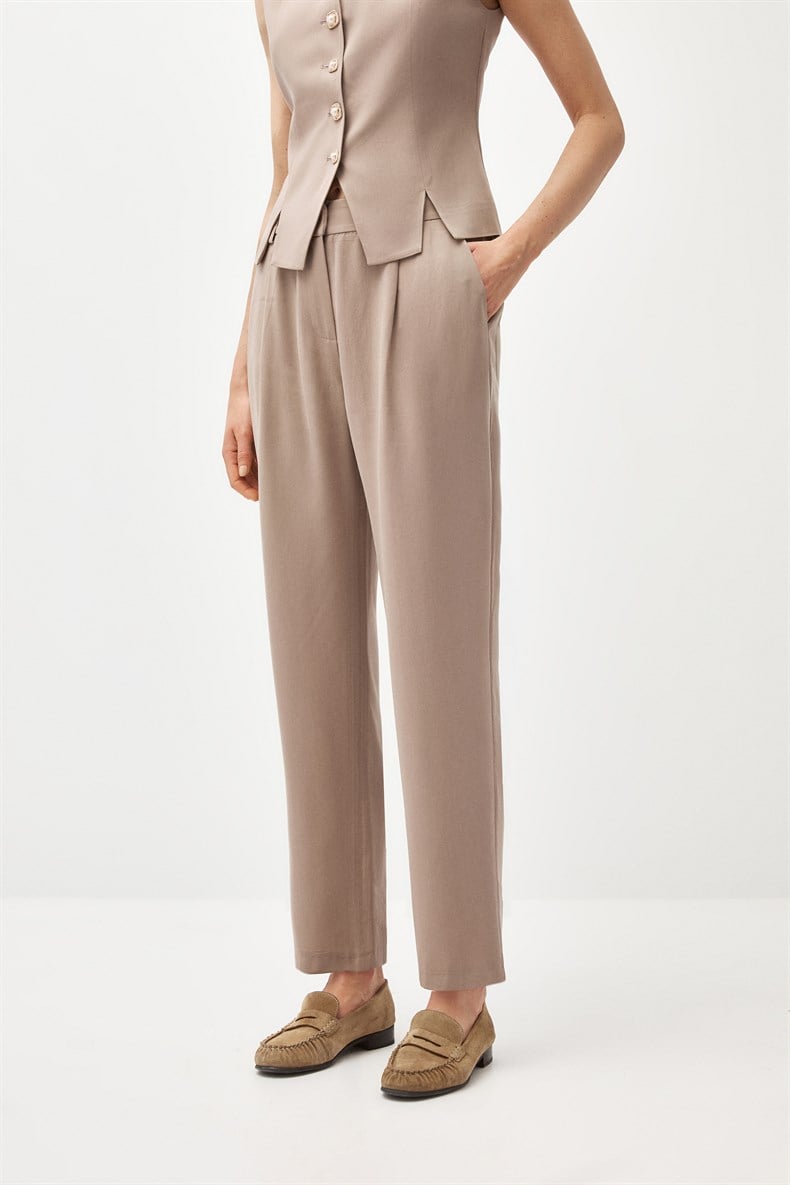 Yırtmaçlı Yelek Takım