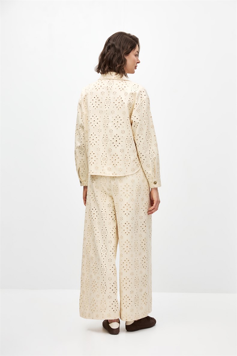 Brodeli Gömlek Takım