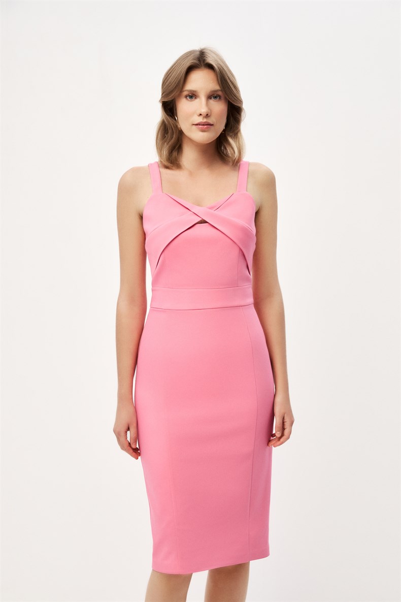 Pembe Askılı Elbise