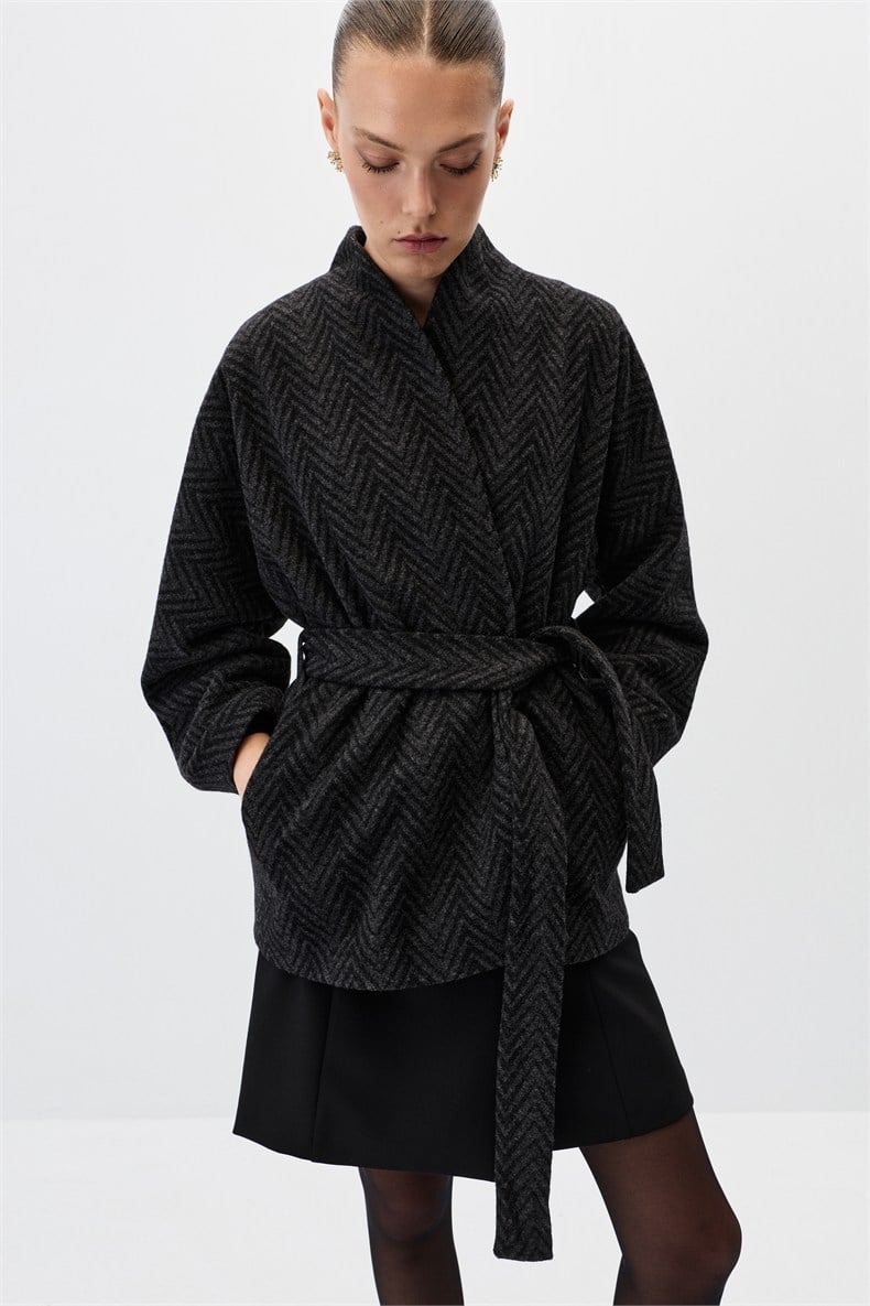 Kuşaklı kimono kaban