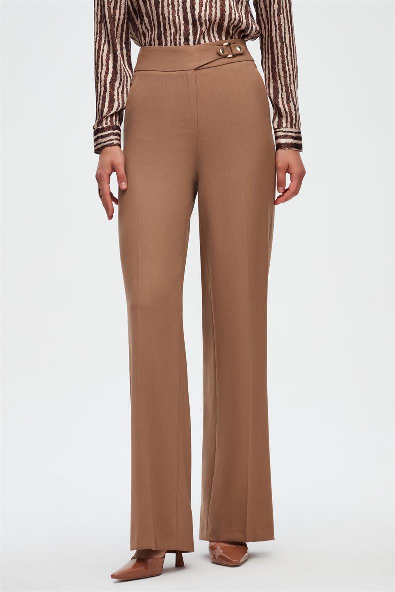 CAMEL STRAIGHT FIT PANTOLON
