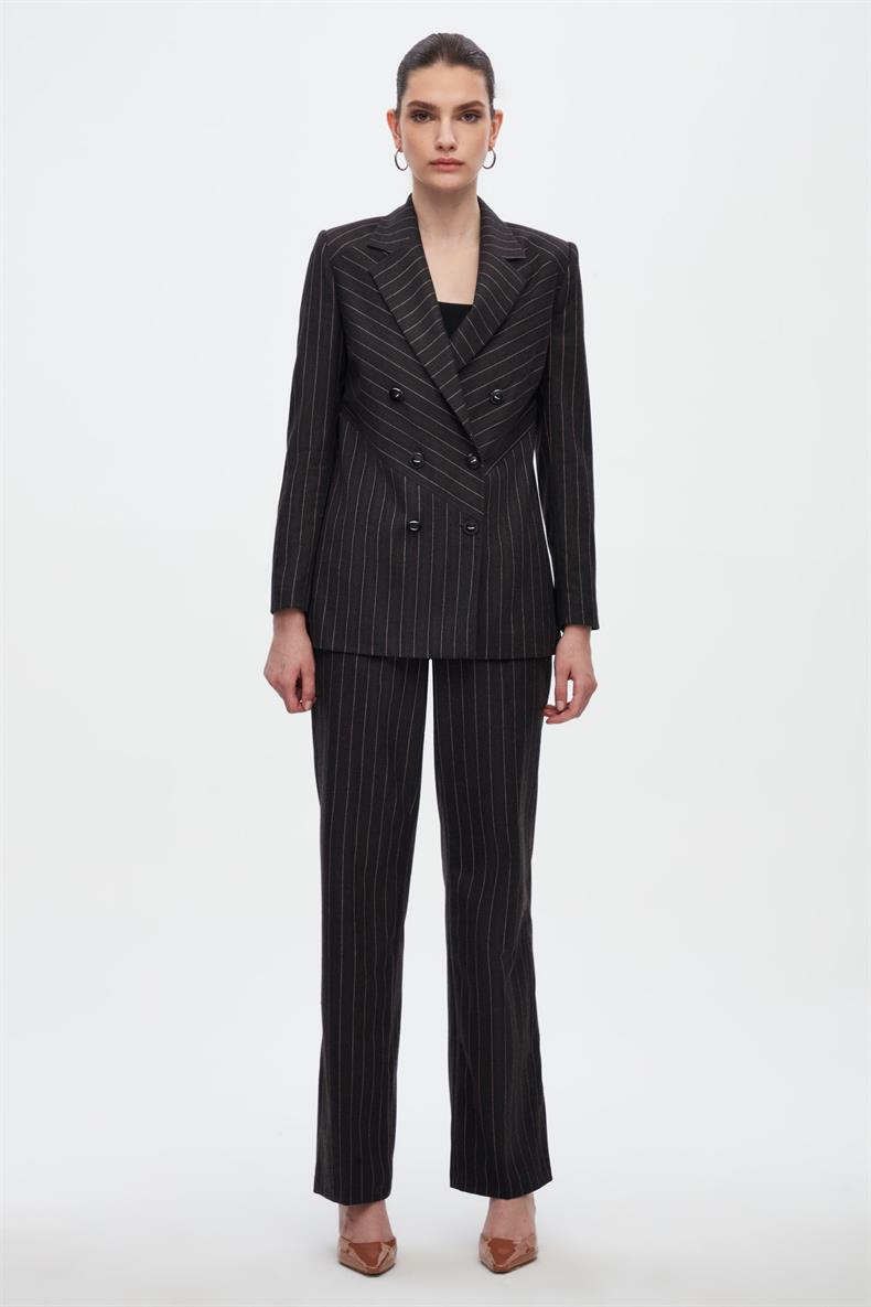 ÇİZGİLİ KRUVAZE BLAZER TAKIM