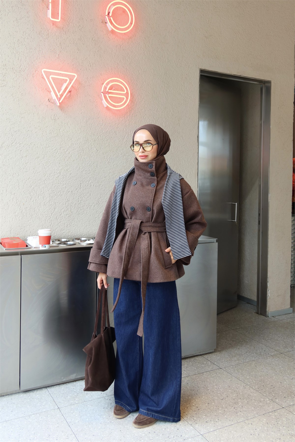 Dik Yaka Kaşe Kaban - KAHVE