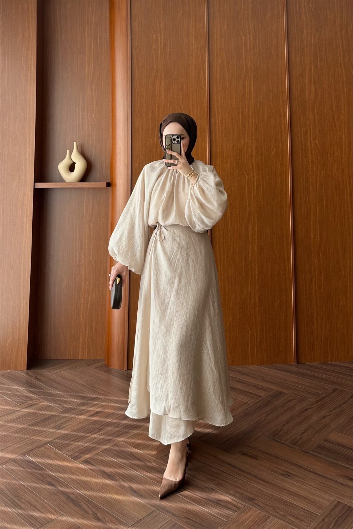 Emila Balon Kol Etek Takım - TAŞ